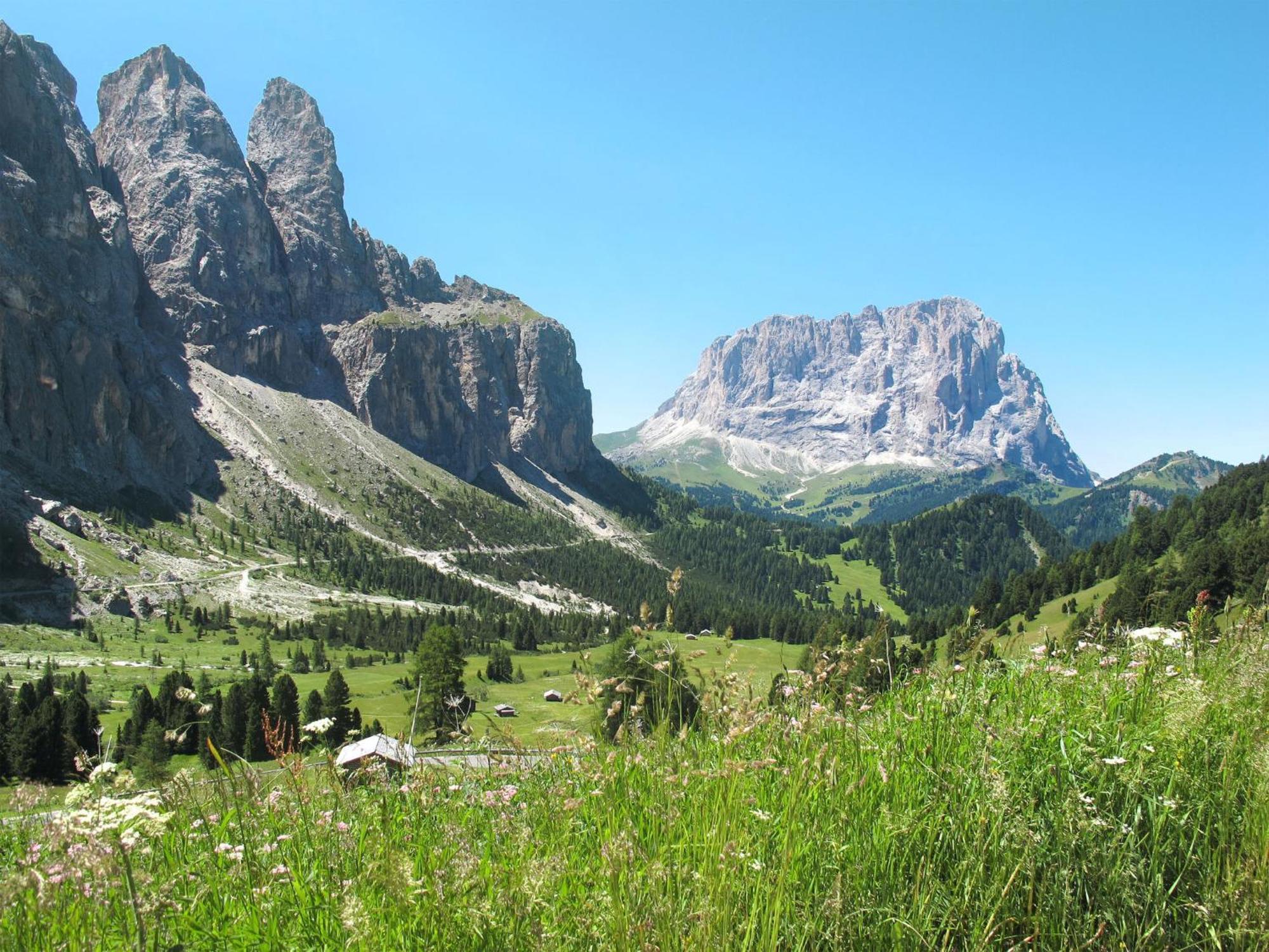 Apartamento Locazione Turistica Des Alpes-3 Canazei Exterior foto