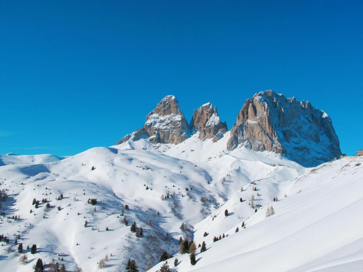 Apartamento Locazione Turistica Des Alpes-3 Canazei Exterior foto